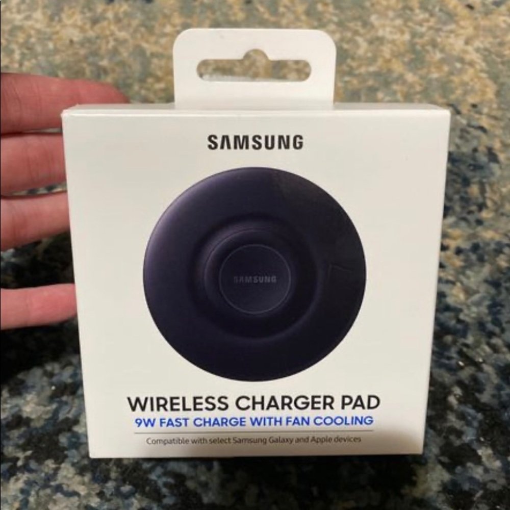 Samsung wireless charger